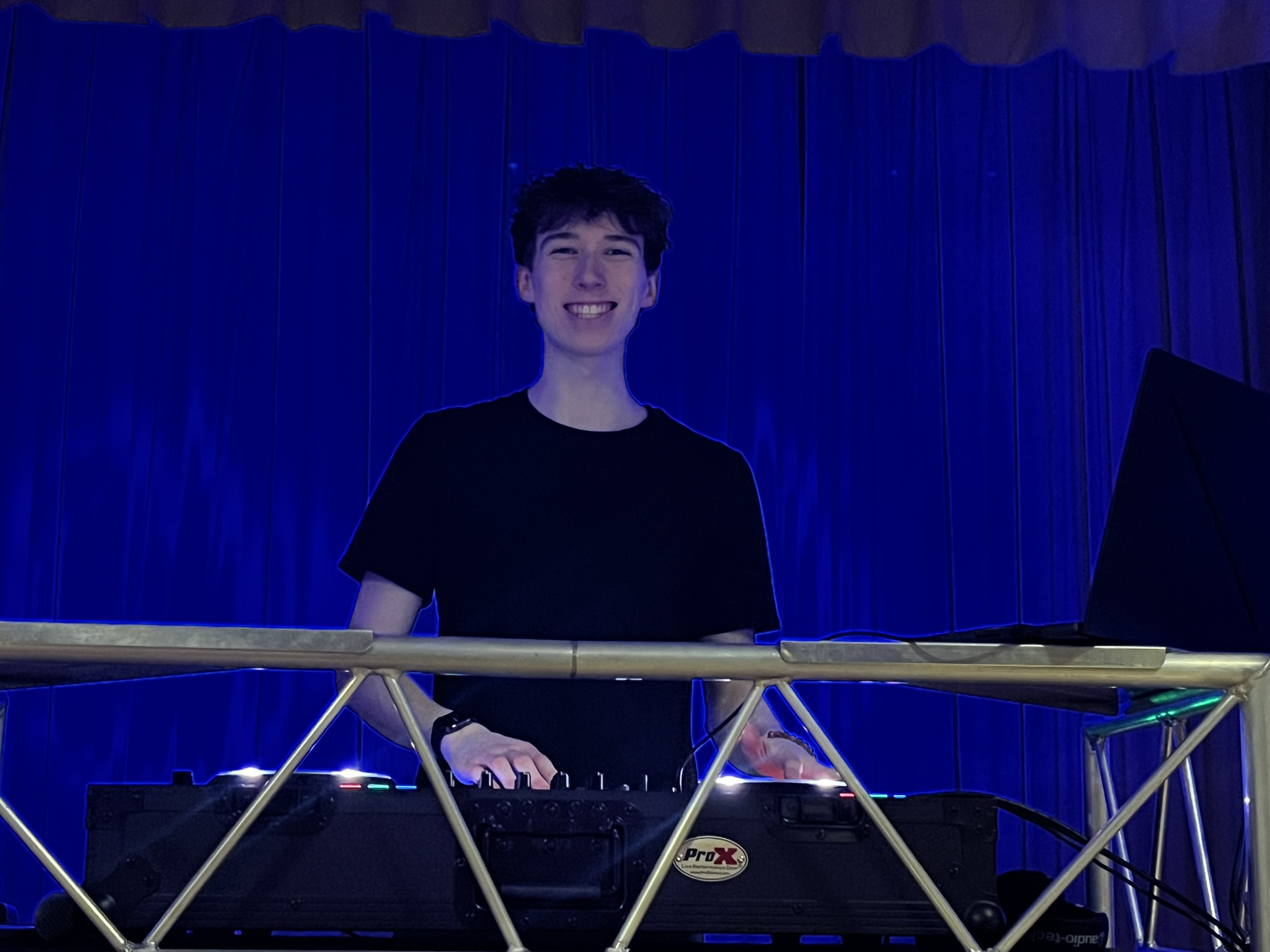 Picture of the DJ: Nick Kinney